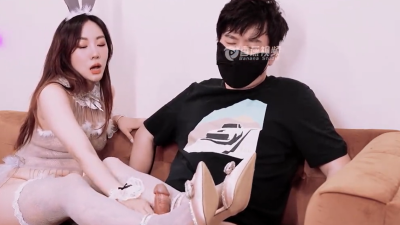 떡칠려고 유혹하는 발정난 누나  