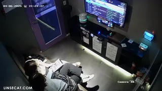 레즈커플의 충격적인 애정행각