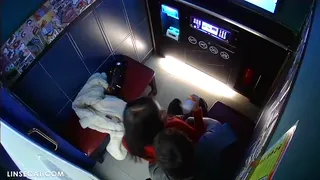 노래방에서 아랫도리 훌떡 까버리고 화려한 허리치기
