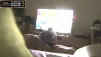 애기 재워놓고 남친 부른 미시