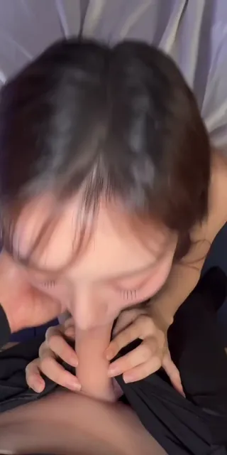 오타쿠년에게 2D가 아닌 3D 자지를 줘봤다