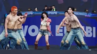 2025 워터밤 썸머퀸 권은비 Crazy in Love