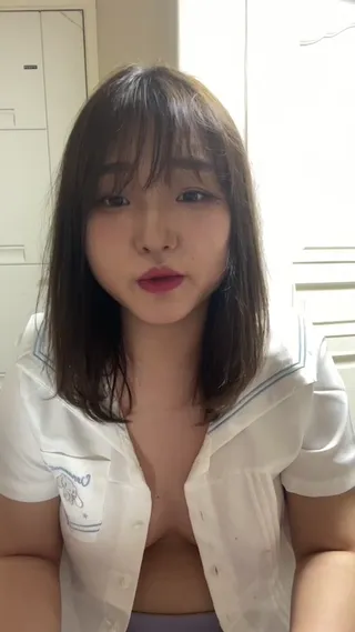 보지 헤집어서 돈버는 인스타녀 특집 5번녀