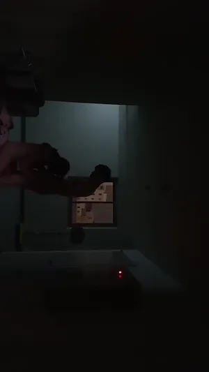 대학생 커플 여친 집으로 데리고 와서 캠 설치후 영상 몰래 촬영