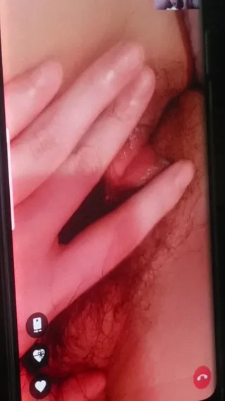 섹한 몸매의 꼴림유발 영통녀