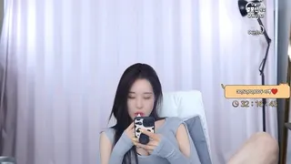 탐폰끼고 방송하던 bj 뷸라 방종후 아랫도리 노출