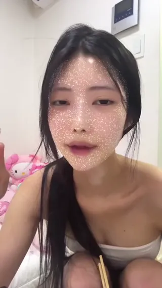 윤공주 241007 소통중 짬지노출
