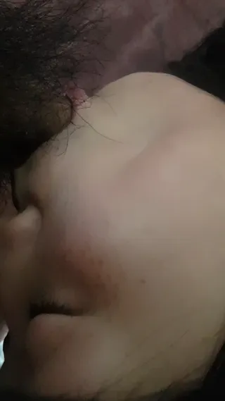 눈깔 풀린채로 떡치는 암컷