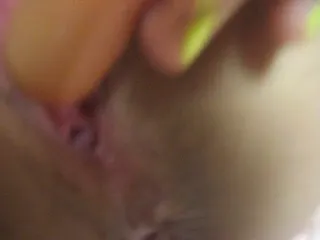 아기 젖병으로 자위하는 미친엄마
